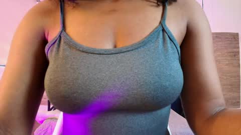elliee_alves online show from 06-05-26, 05:51
