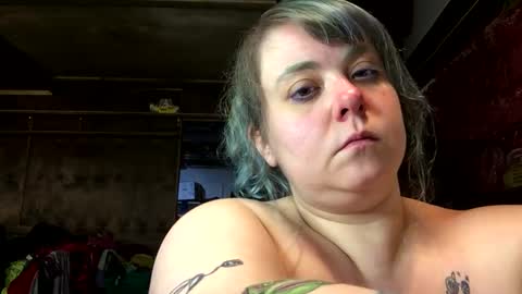 Ellie Louise online show from 02-16-25, 12:41