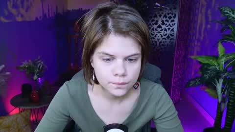 elliemurler online show from 11-12-25, 09:10