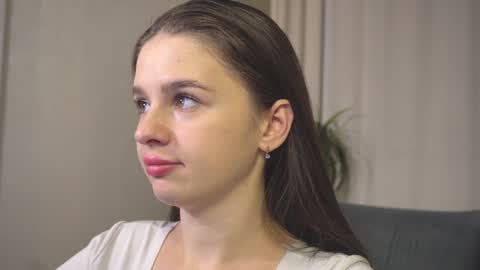 Snapshot of elliephant_ chatting on 01-07-25, 12:09 just Emily online show from 01-07-25, 12:09