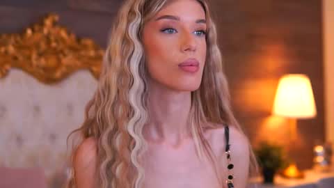 Ellie online show from 11-01-25, 09:55