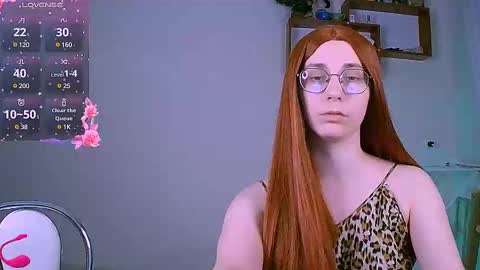 Ellie online show from 02-08-25, 02:38