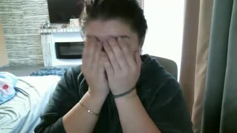 EliMoL online show from 03-10-25, 07:53