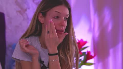 EllinaNuria online show from 03-16-26, 03:56