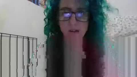 Snapshot of elliohh chatting on 04-28-26, 12:54 Elliohh online show from 04-28-26, 12:54