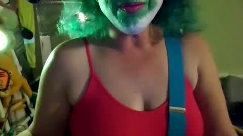 Snapshot of elliohh chatting on 05-12-26, 04:53 Elliohh online show from 05-12-26, 04:53