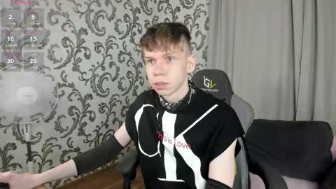 Snapshot of elliot_mars_ chatting on 10-02-25, 05:20 elliot_mars_ online show from 10-02-25, 05:20