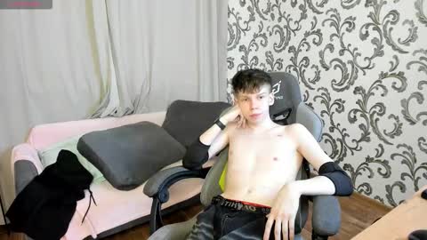Snapshot of elliot_mars_ chatting on 10-15-25, 05:24 elliot_mars_ online show from 10-15-25, 05:24