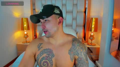 E L L I O T    V E L E Z online show from 01-22-25, 08:28