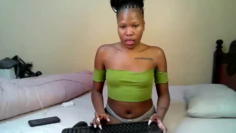 elllanna online show from 10-02-25, 11:12