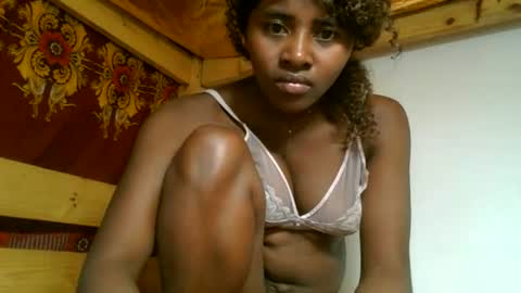 Snapshot of ellodi chatting on 07-06-26, 03:47 Ellodi online show from 07-06-26, 03:47