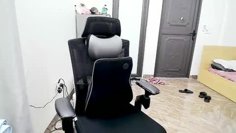 ellsa9x online show from 02-09-26, 05:44