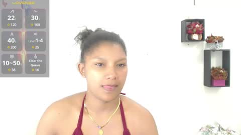Snapshot of elly_willis chatting on 03-12-25, 05:46 Elly online show from 03-12-25, 05:46