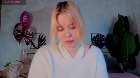 ellya_castro online show from 02-28-26, 08:48