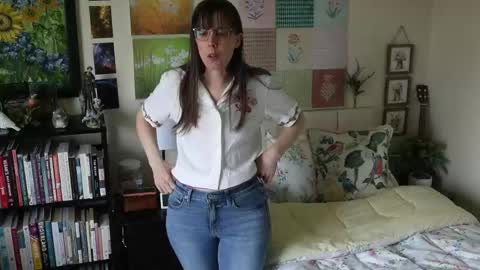 Snapshot of ellynaomi chatting on 05-08-26, 05:18 Elly Naomi online show from 05-08-26, 05:18