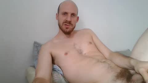 Mati Restrepo online show from 12-25-24, 04:32