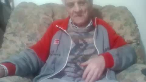 Snapshot of elmo191271 chatting on 01-18-26, 01:20 elmo191271 online show from 01-18-26, 01:20