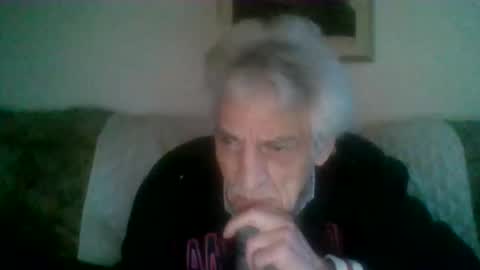Snapshot of elmo191271 chatting on 02-18-26, 06:53 elmo191271 online show from 02-18-26, 06:53