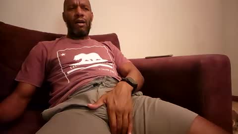 My name is Elmore. Please say hello I like to chat with you. If you have requests or dirty talk please use tip online show from 02-02-25, 03:43