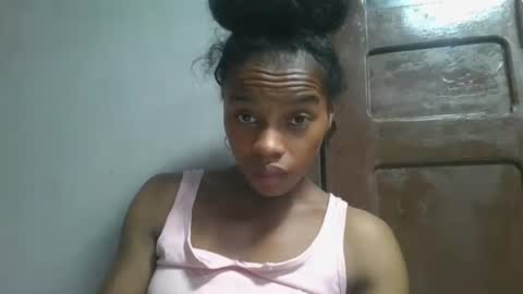 Snapshot of elodie228680 chatting on 04-30-26, 05:52 elodie228680 online show from 04-30-26, 05:52