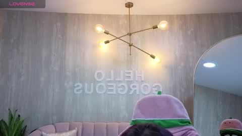 Elody  online show from 10-30-25, 04:25