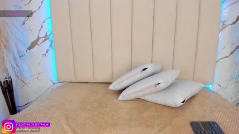 elody_rousse online show from 10-22-25, 11:43