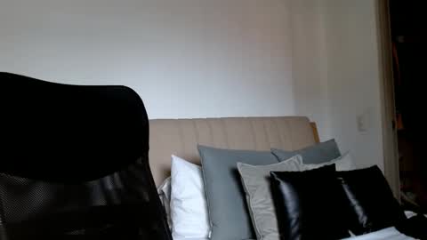 elosocazador online show from 12-13-24, 01:22