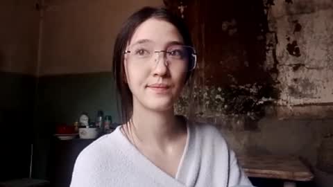 Elara online show from 05-25-26, 03:12