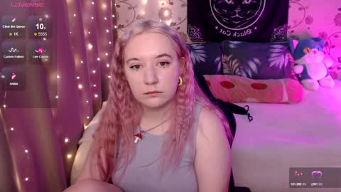 Snapshot of elovinora chatting on 12-05-24, 07:06 Ela give me a thumbs up if you like it and this is important for the development of the account online show from 12-05-24, 07:06