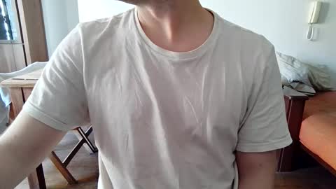 Snapshot of elriclust chatting on 12-16-25, 12:54 elriclust online show from 12-16-25, 12:54