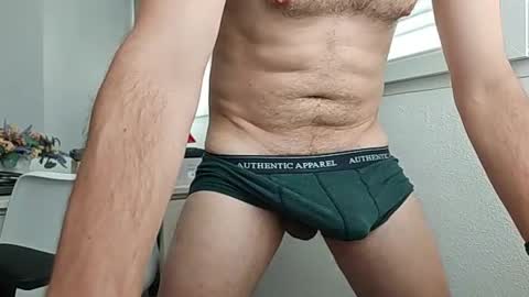 Snapshot of elrubiyo25 chatting on 07-22-26, 12:19 elrubiyo25 online show from 07-22-26, 12:19