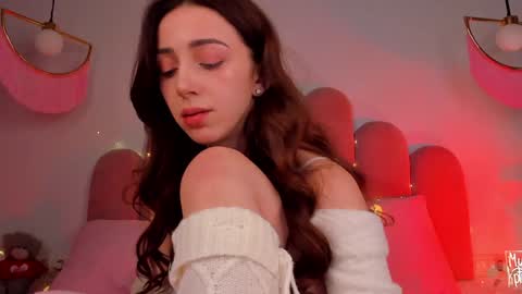 Snapshot of elsa_xo chatting on 01-24-25, 02:39 Michelle online show from 01-24-25, 02:39