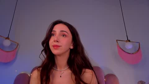 Snapshot of elsa_xo chatting on 01-25-25, 09:15 Michelle online show from 01-25-25, 09:15