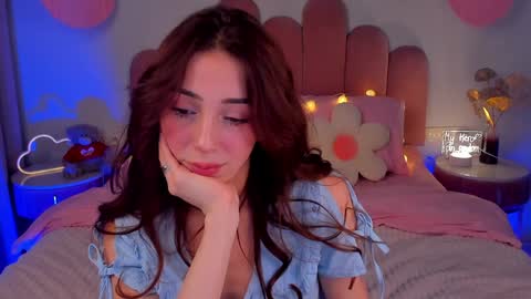 Snapshot of elsa_xo chatting on 01-30-25, 08:10 Michelle online show from 01-30-25, 08:10