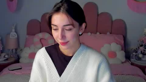 Snapshot of elsa_xo chatting on 12-13-25, 09:09 Michelle online show from 12-13-25, 09:09