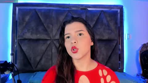 Elsa online show from 02-21-25, 12:17