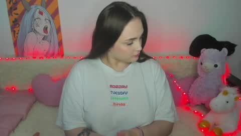 Snapshot of elsamails chatting on 12-14-24, 07:57 Elsa online show from 12-14-24, 07:57