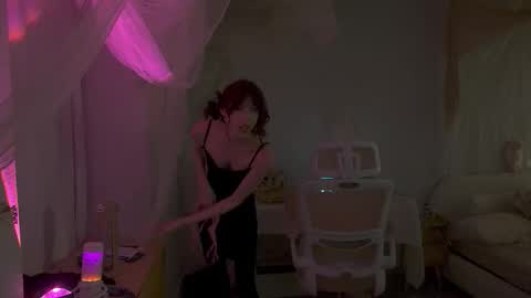 Snapshot of elslove chatting on 02-19-26, 03:57 ELS online show from 02-19-26, 03:57