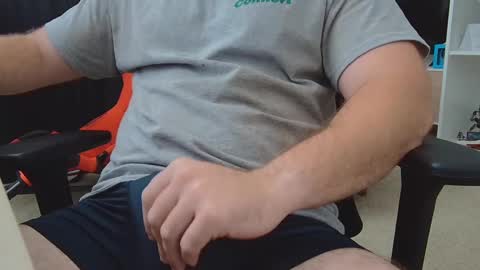 Snapshot of eltanke2206 chatting on 09-09-25, 05:01 alexgarg online show from 09-09-25, 05:01