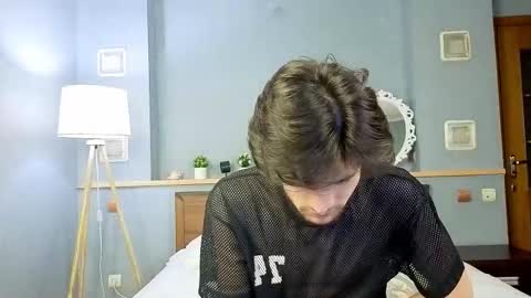 Snapshot of elvano_et chatting on 12-03-25, 06:17 Elvano online show from 12-03-25, 06:17