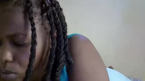 flo online show from 10-31-25, 08:15