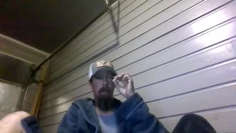 elwooood7 online show from 04-12-26, 10:42