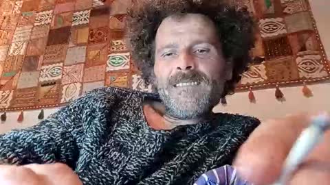 Snapshot of elyjahoye chatting on 10-08-25, 08:28 elyjahoye online show from 10-08-25, 08:28