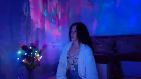 Snapshot of elysasun chatting on 01-12-25, 01:11 Elisa online show from 01-12-25, 01:11