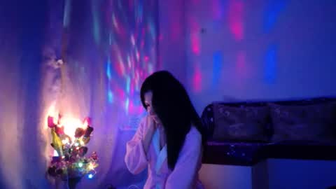 Snapshot of elysasun chatting on 01-16-25, 09:30 Elisa online show from 01-16-25, 09:30