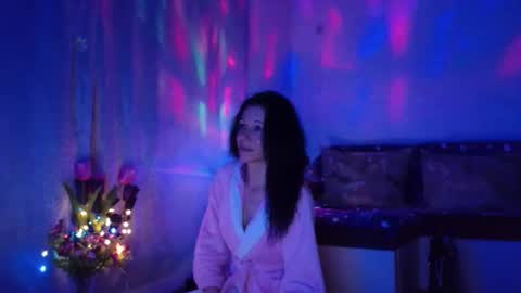 Snapshot of elysasun chatting on 01-27-25, 12:22 Elisa online show from 01-27-25, 12:22