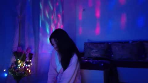 Snapshot of elysasun chatting on 02-04-25, 09:31 Elisa online show from 02-04-25, 09:31