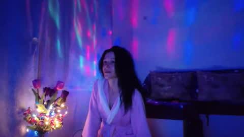 Snapshot of elysasun chatting on 02-26-25, 08:44 Elisa online show from 02-26-25, 08:44