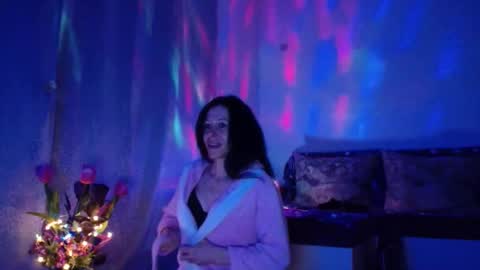 Snapshot of elysasun chatting on 03-02-25, 01:15 Elisa online show from 03-02-25, 01:15