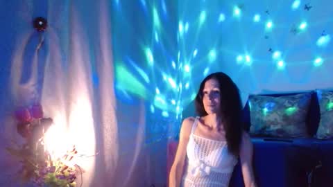 Snapshot of elysasun chatting on 09-13-25, 06:08 Elisa online show from 09-13-25, 06:08